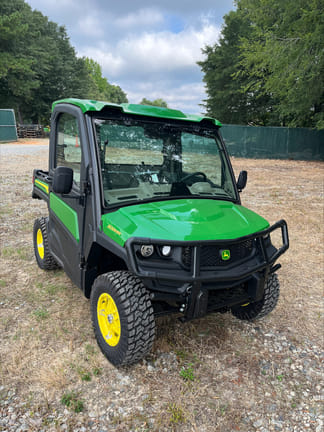 2024 John Deere XUV 835R Equipment Image0
