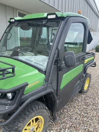 Image of John Deere XUV 835R equipment image 1