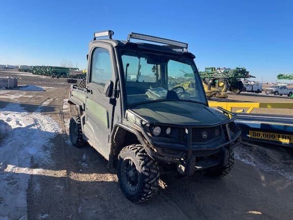 2024 John Deere XUV 835R Equipment Image0