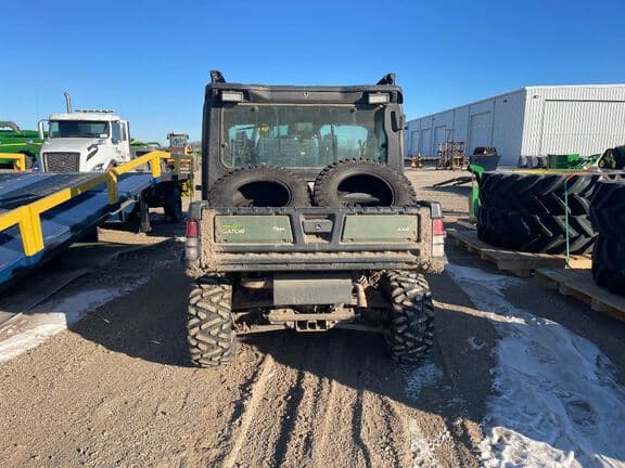 Image of John Deere XUV 835R equipment image 2