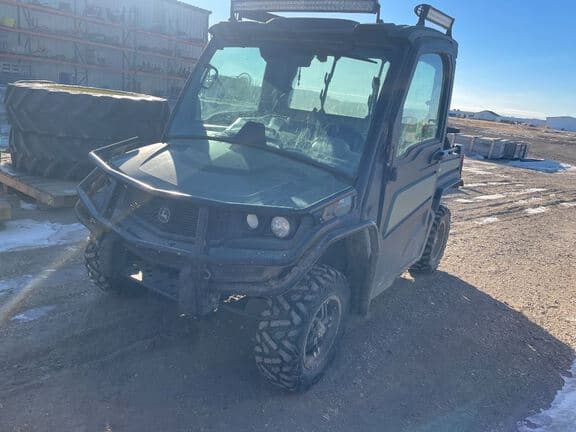 Image of John Deere XUV 835R equipment image 4