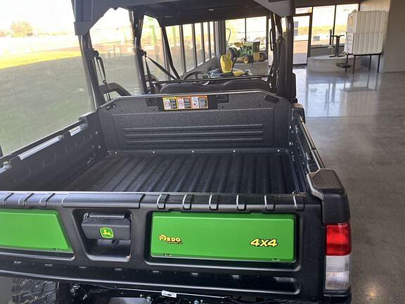 Image of John Deere Gator XUV 855M S4 equipment image 2