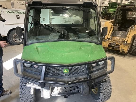 Image of John Deere XUV 865M equipment image 1