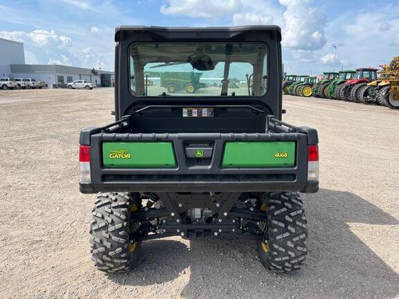 Image of John Deere XUV 865M equipment image 3