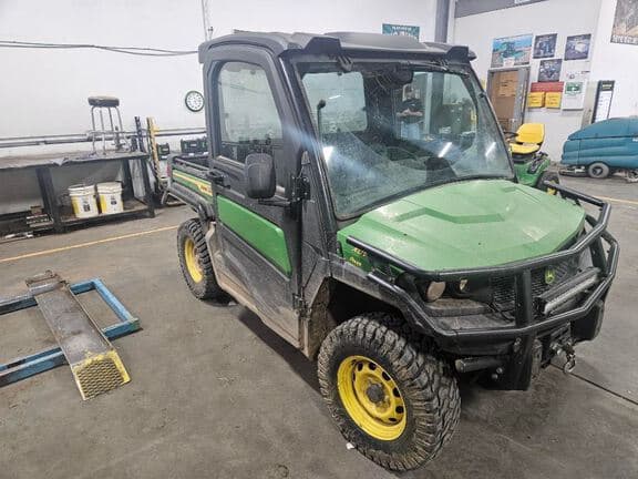 Image of John Deere XUV 865M equipment image 4