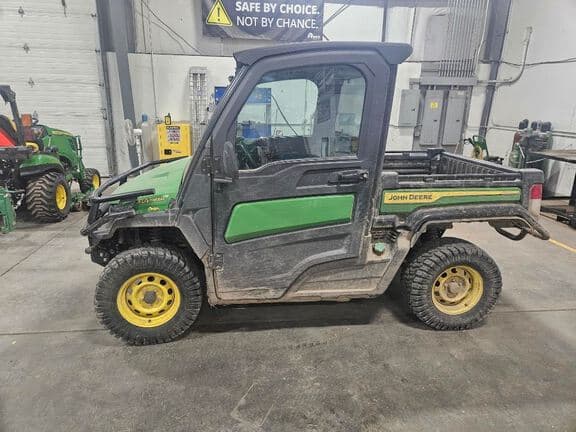 Image of John Deere XUV 865M equipment image 1