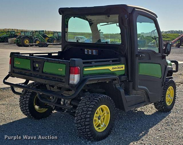 Image of John Deere XUV 865M equipment image 4