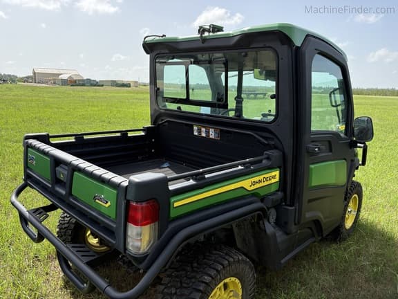 Image of John Deere XUV 865R equipment image 2