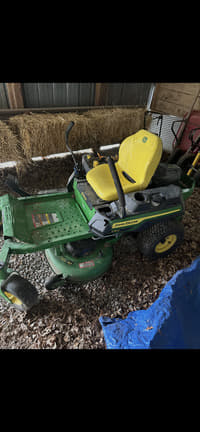 Image of John Deere Z315E equipment image 2