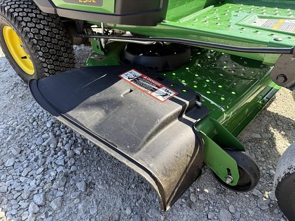 Image of John Deere Z315E equipment image 4