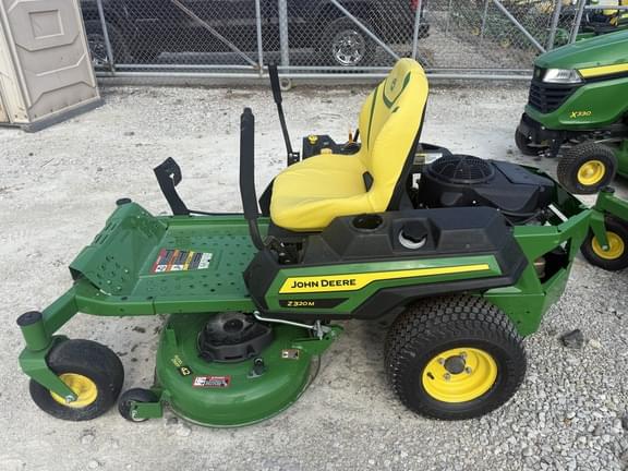 Image of John Deere Z320M Primary image