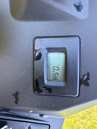 Image of John Deere Z320M equipment image 4