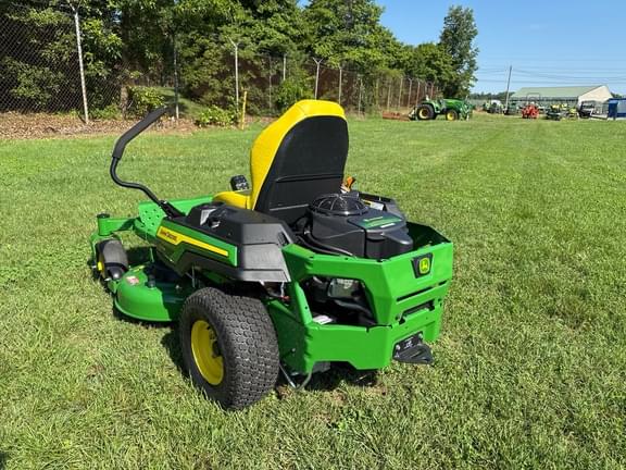 Image of John Deere Z320M equipment image 2