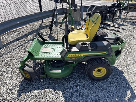 Image of John Deere Z320M Primary image