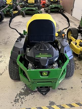 Image of John Deere Z320M equipment image 3