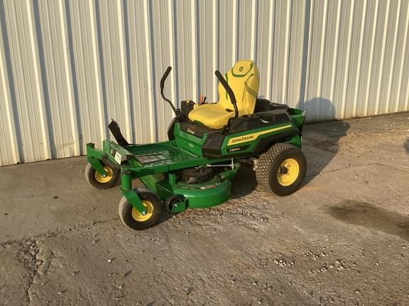 Image of John Deere Z320M equipment image 1