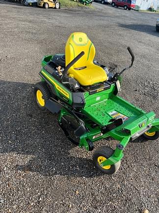 Image of John Deere Z320M equipment image 1