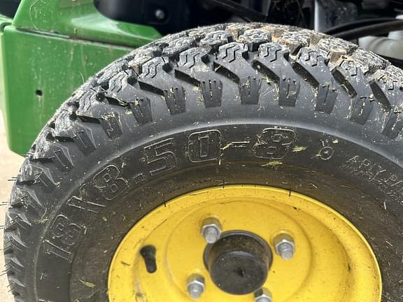 Image of John Deere Z320M equipment image 3