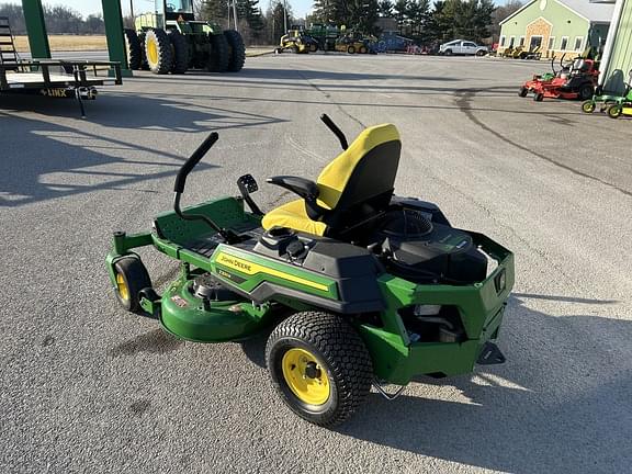 Image of John Deere Z320R equipment image 4