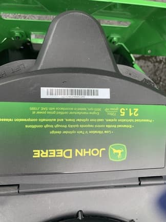 Image of John Deere Z320R equipment image 4