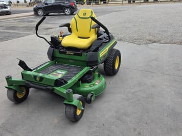Main image John Deere Z320R