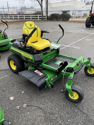 Image of John Deere Z320R equipment image 1