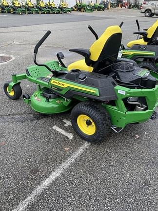 Image of John Deere Z320R equipment image 2