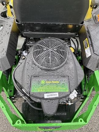 Image of John Deere Z320R equipment image 3