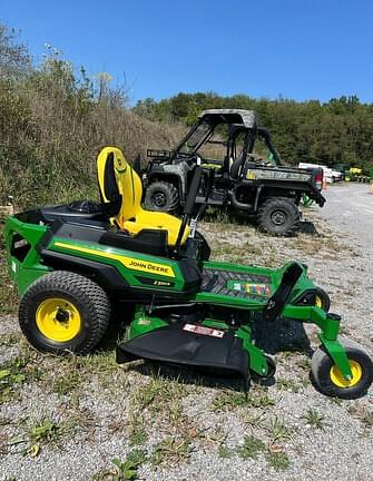 Image of John Deere Z320R equipment image 1