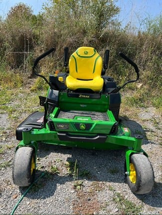 2024 John Deere Z320R Equipment Image0