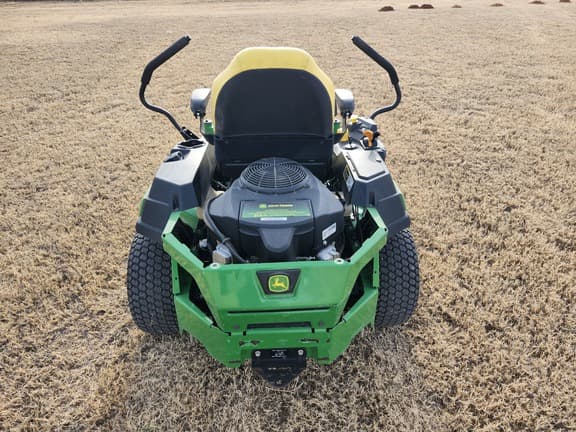 Image of John Deere Z320R equipment image 3