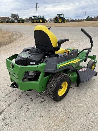 Image of John Deere Z320R equipment image 4