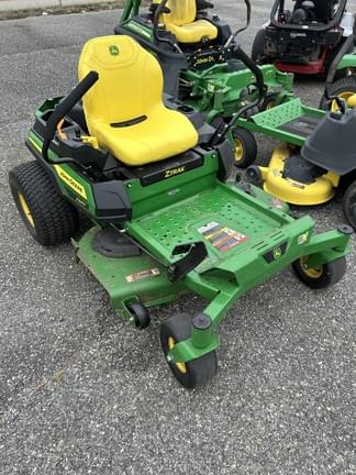 Main image John Deere Z325E