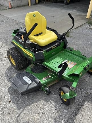 Image of John Deere Z325E Image 0