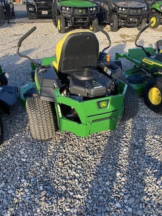 Image of John Deere Z325E equipment image 2