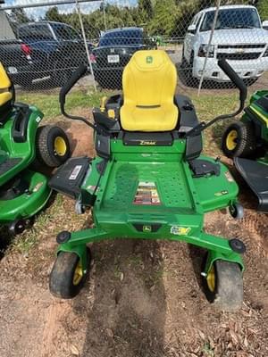 2024 John Deere Z325E Image