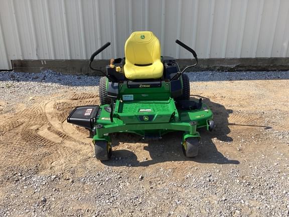 Image of John Deere Z325E equipment image 2