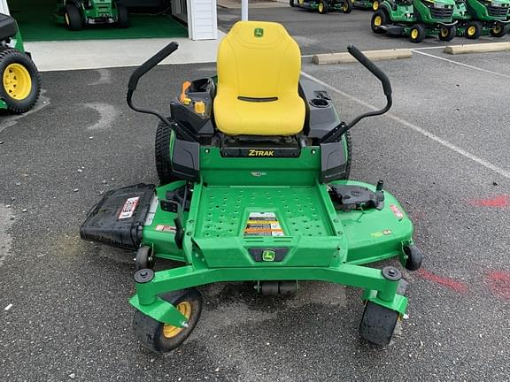 Image of John Deere Z325E equipment image 4