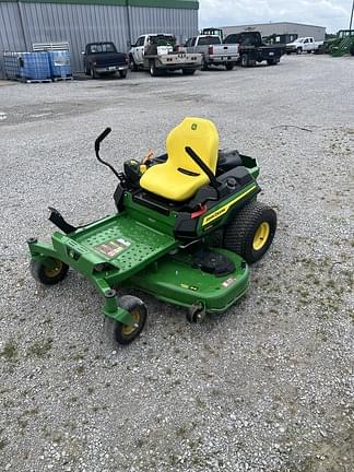 Image of John Deere Z325E equipment image 3