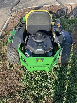 Image of John Deere Z325E Image 1