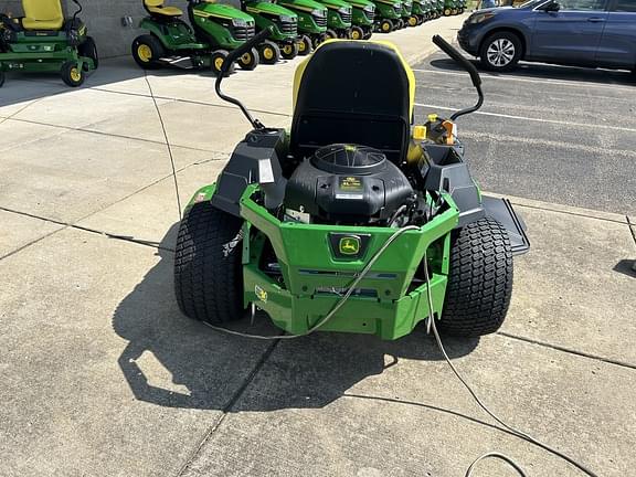 Image of John Deere Z325E equipment image 4