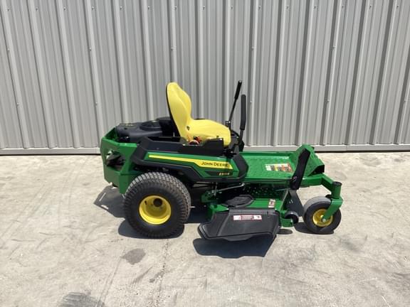 Image of John Deere Z325E equipment image 3