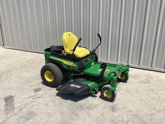 Image of John Deere Z325E equipment image 4