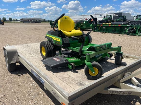 Image of John Deere Z325E equipment image 3