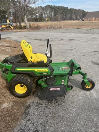 Image of John Deere Z330M Primary image