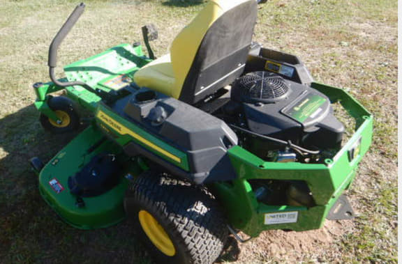 Image of John Deere Z330M equipment image 3