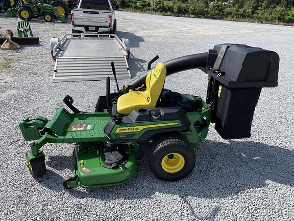 Image of John Deere Z330M equipment image 1