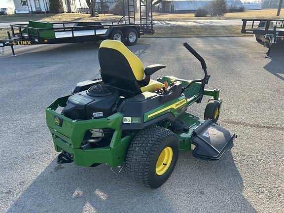 Image of John Deere Z330R equipment image 4