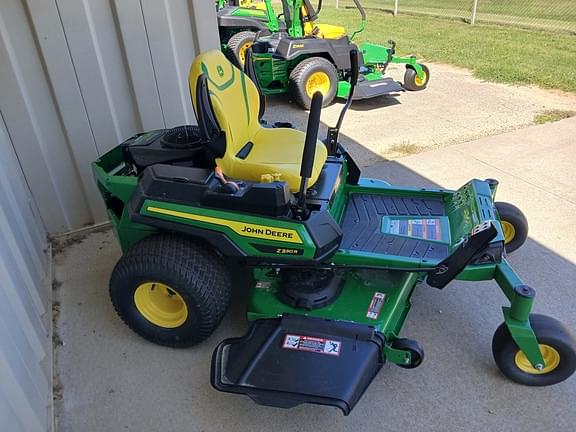 Image of John Deere Z330R Primary image