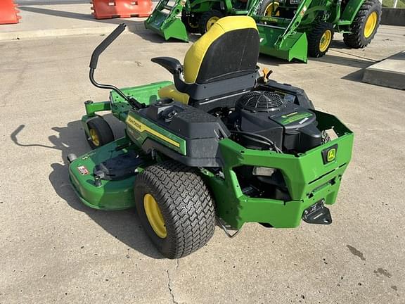 Image of John Deere Z330R equipment image 1